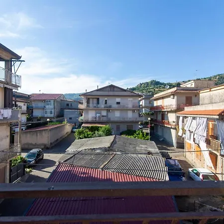 Daire Tra Mare E Montagna