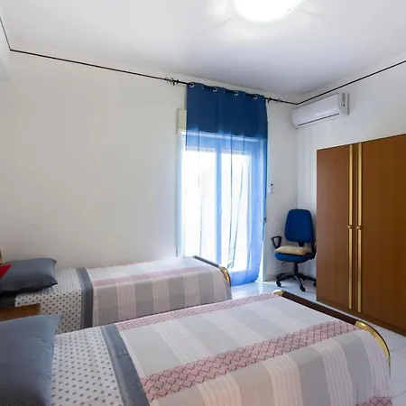 Daire Tra Mare E Montagna